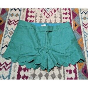 J.Crew Size 8 Green Scallop Hem Shorts